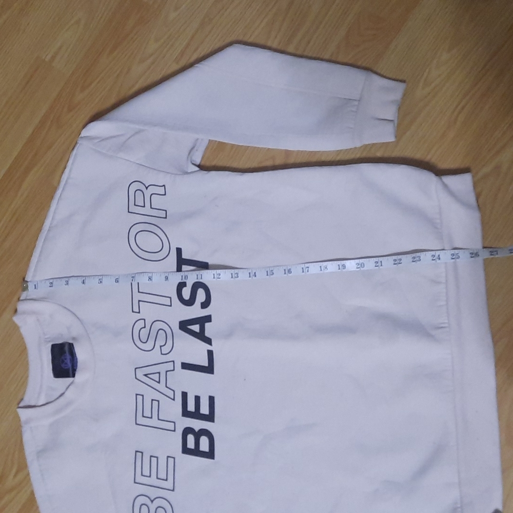 Sweatshirt - Picture 5 of 8